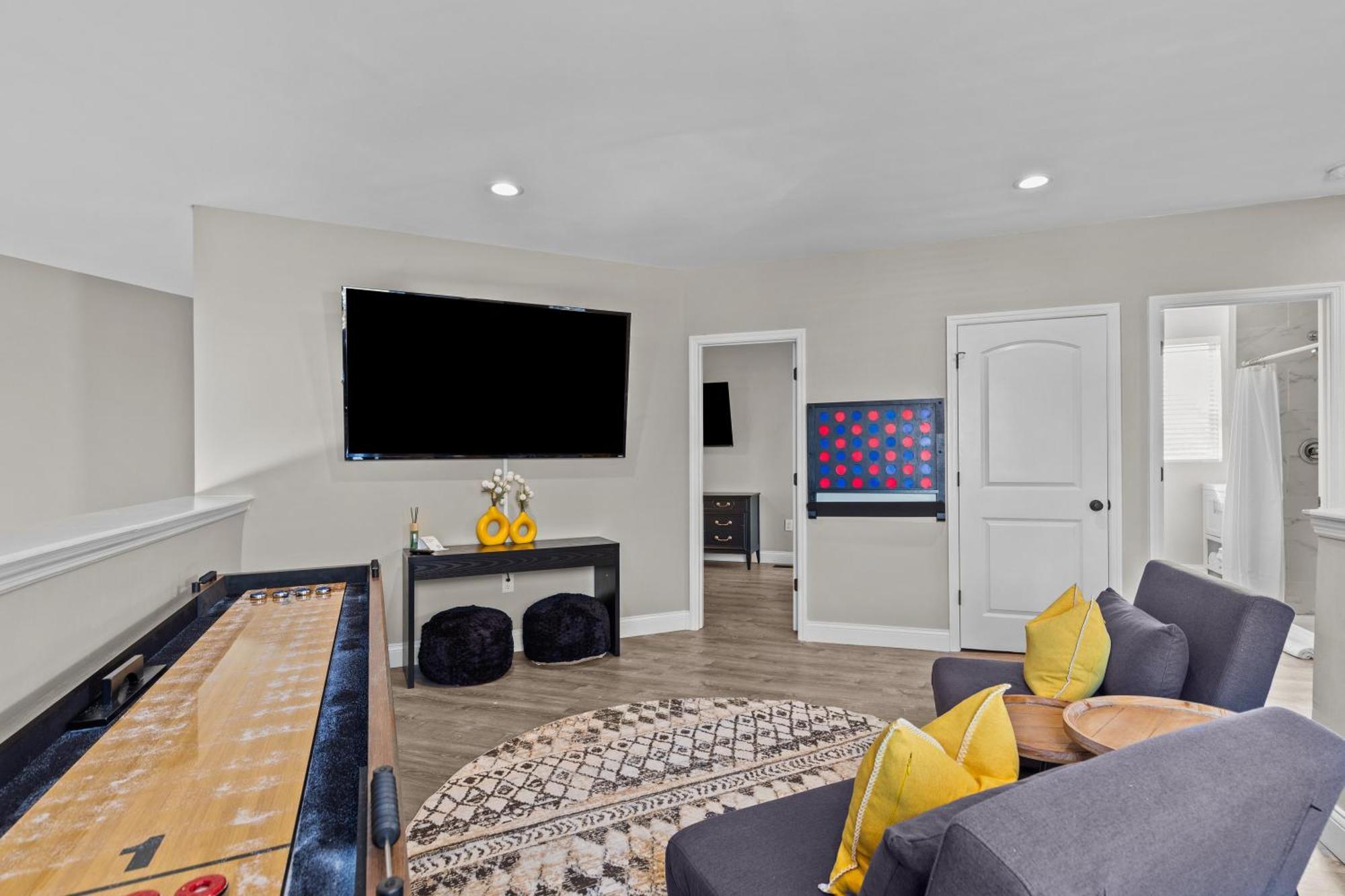 West End Whimsy | Jz Vacation Rentals Tower Grove Eksteriør billede