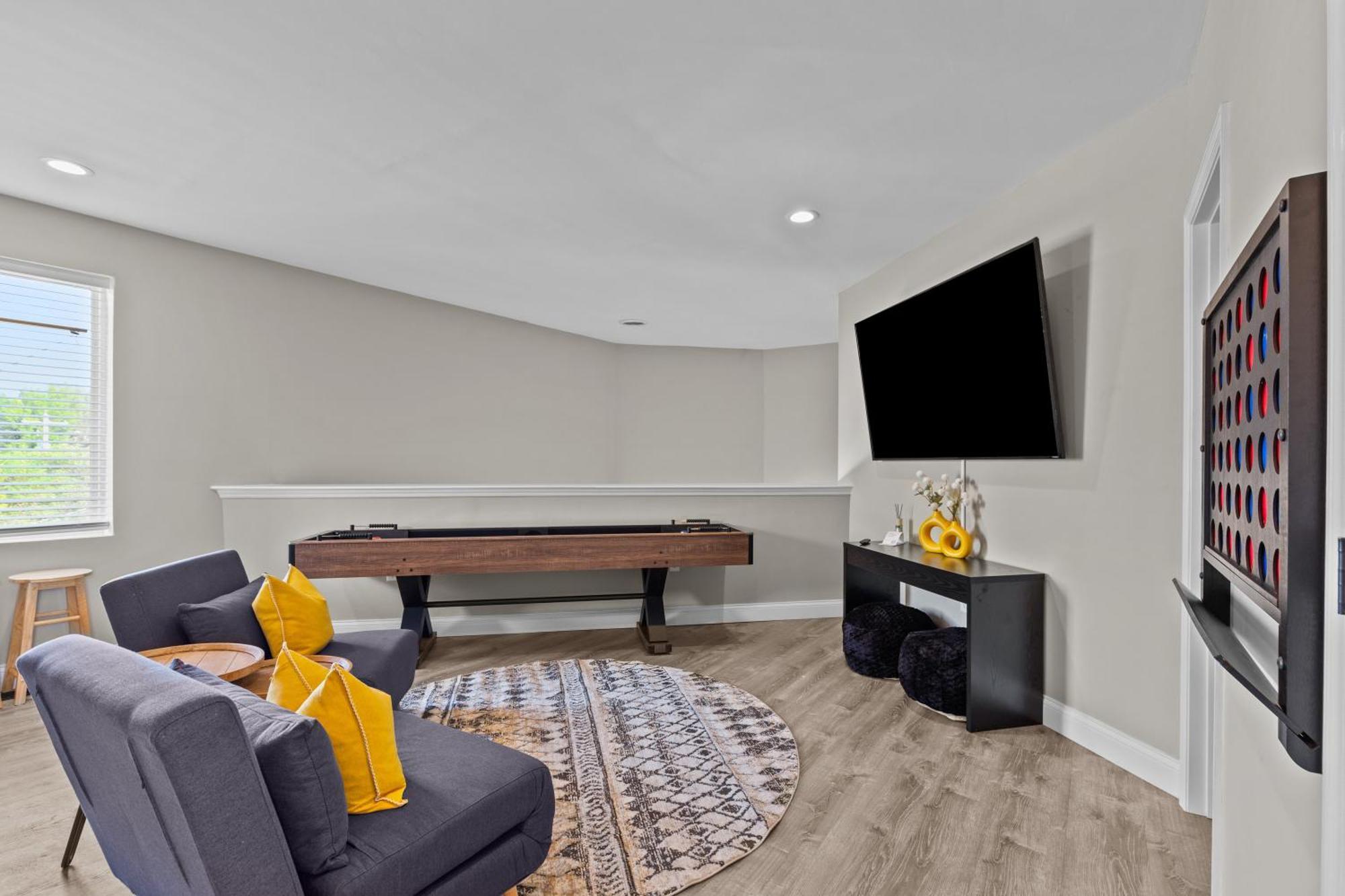 West End Whimsy | Jz Vacation Rentals Tower Grove Eksteriør billede