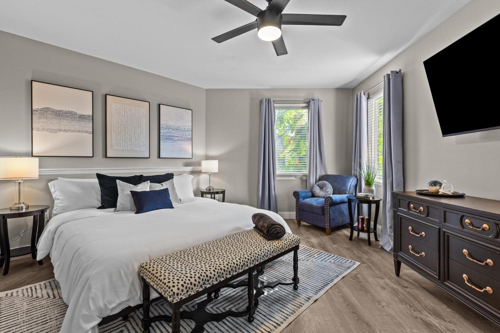 West End Whimsy | Jz Vacation Rentals Tower Grove Eksteriør billede